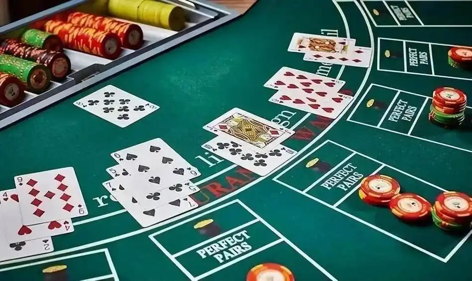2210 bet